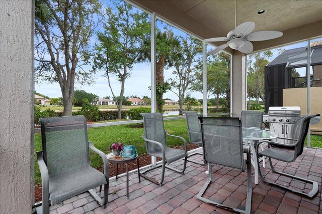 8839 Via Avellino, Lake Worth, FL 33467