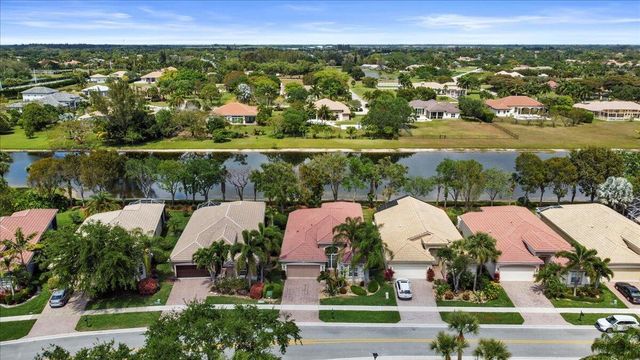 8839 Via Avellino, Lake Worth, FL 33467