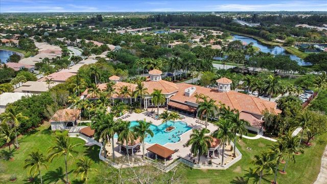8839 Via Avellino, Lake Worth, FL 33467