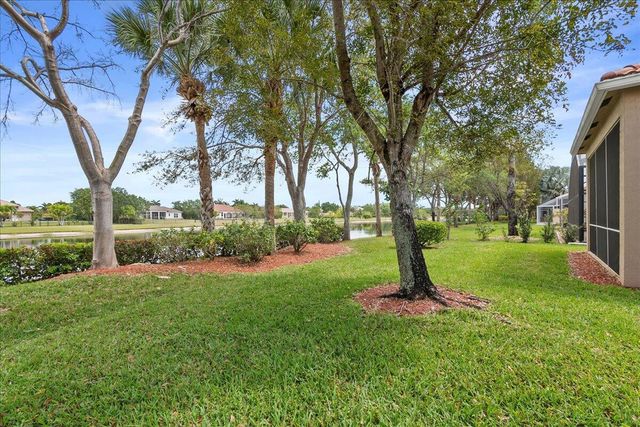 8839 Via Avellino, Lake Worth, FL 33467