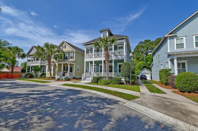 462 Bramson Court, Mount Pleasant, SC 29464
