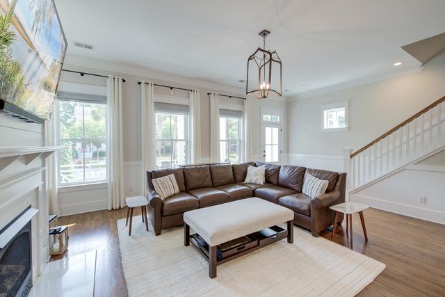 462 Bramson Court, Mount Pleasant, SC 29464