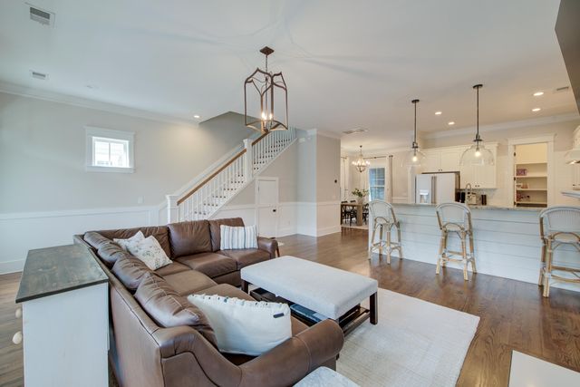 462 Bramson Court, Mount Pleasant, SC 29464