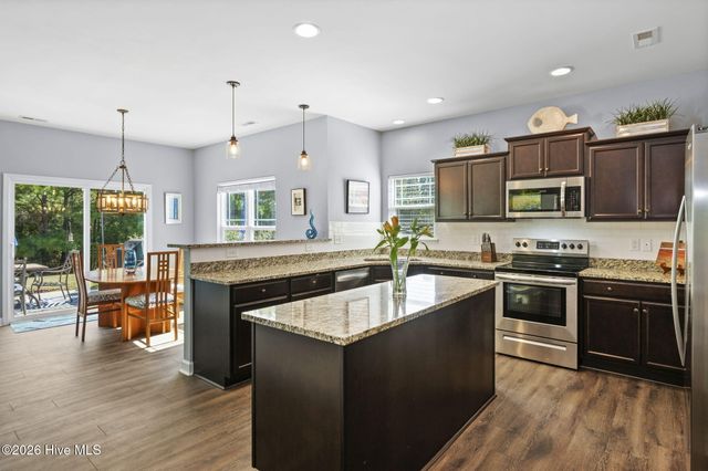 110 Heron Watch Drive, Hubert, NC 28539