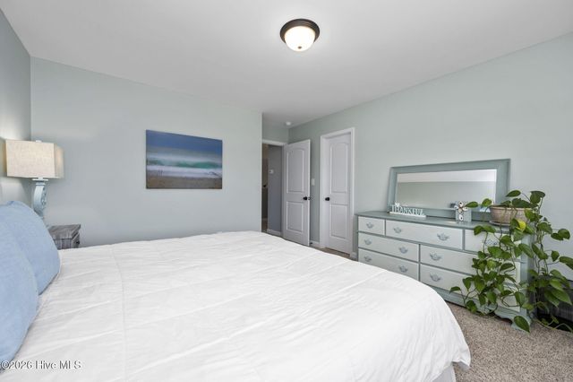 110 Heron Watch Drive, Hubert, NC 28539