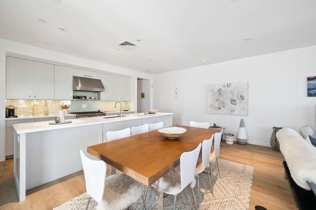 20 Mark Twain Lane, UNIT 201, Alys Beach, FL 32461