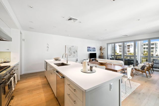 20 Mark Twain Lane, UNIT 201, Alys Beach, FL 32461