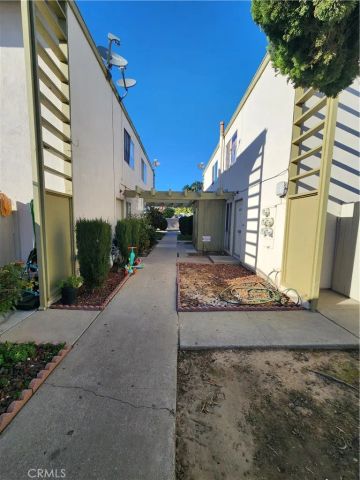 207 E Orchard Street C, Santa Maria, CA 93454