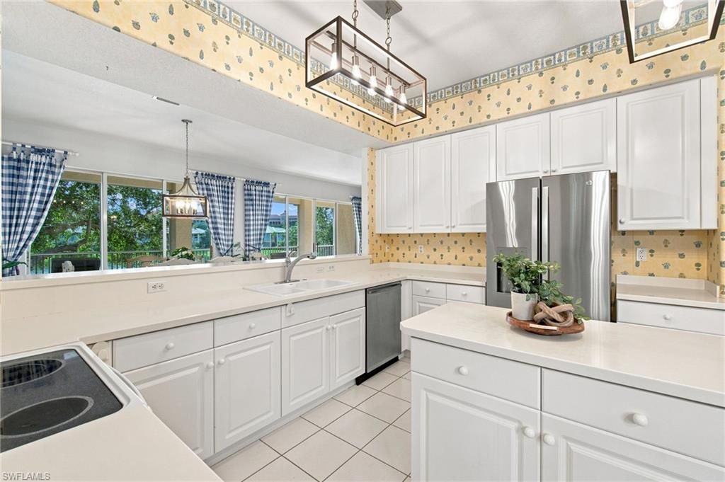 620 Vintage Reserve LN C, NAPLES, FL 34119 — photo 4