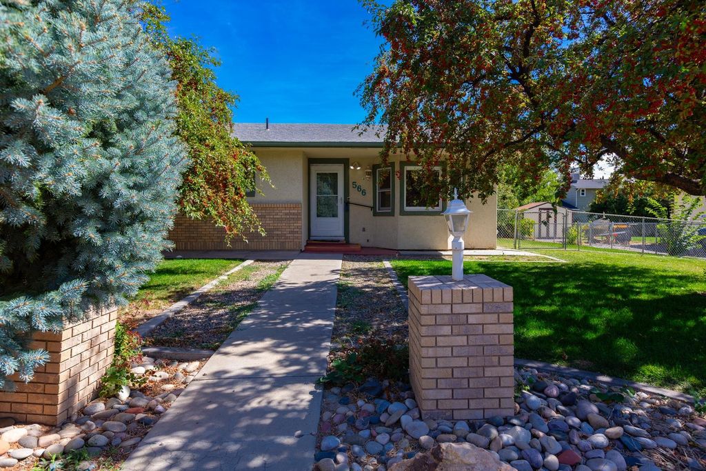 566 Sol Lane, Grand Junction, CO 81504