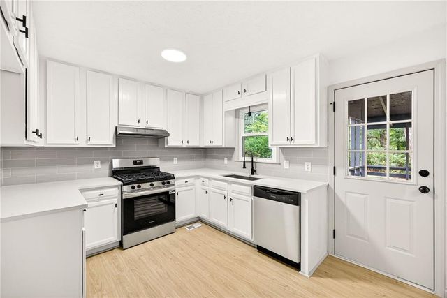 1855 Doefield Street, Canton, GA 30115