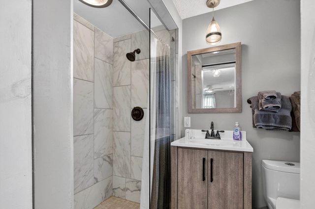 3925 TANGLEFOOT Court, Bettendorf, IA 52722