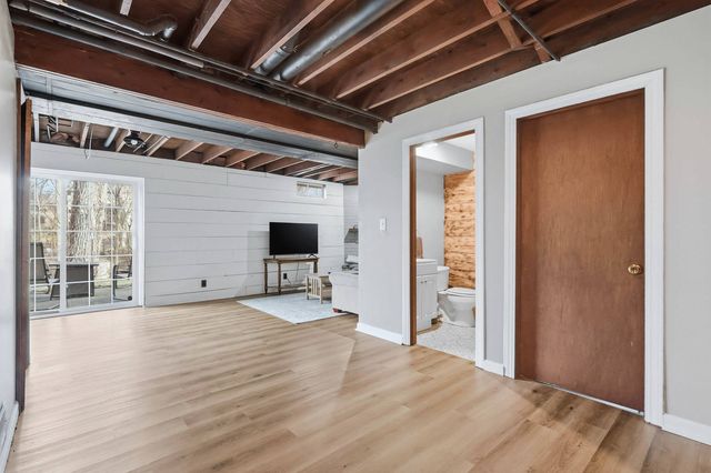 3925 TANGLEFOOT Court, Bettendorf, IA 52722