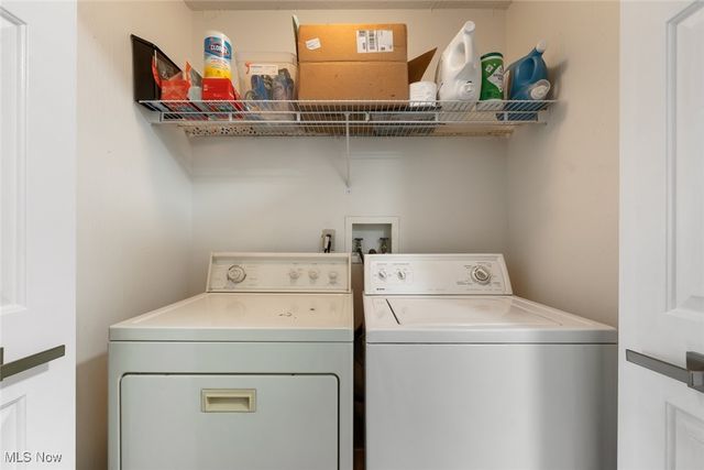 868 Tollis Pky A-L, Broadview Heights, OH 44147