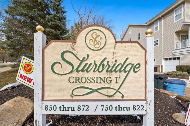 868 Tollis Pky A-L, Broadview Heights, OH 44147