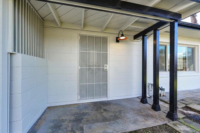 6310 38th Ave, Sacramento, CA 95824