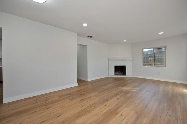 6310 38th Ave, Sacramento, CA 95824