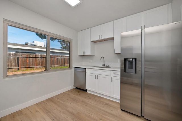 6310 38th Ave, Sacramento, CA 95824