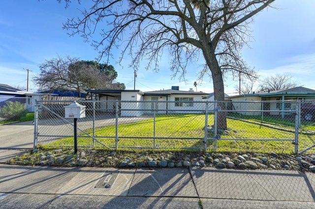 6310 38th Ave, Sacramento, CA 95824