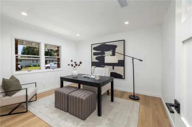 1789 Rogers Place, Costa Mesa, CA 92627