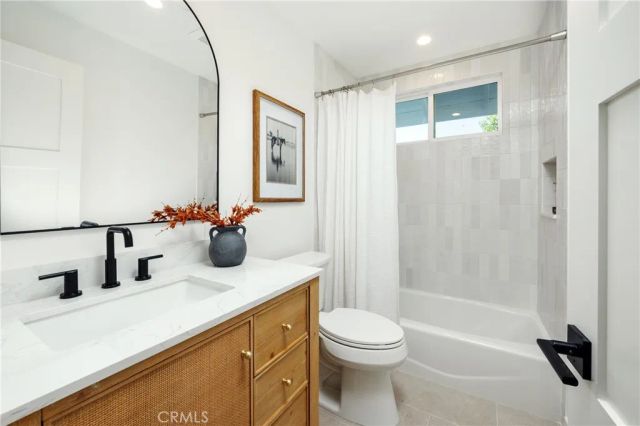 1789 Rogers Place, Costa Mesa, CA 92627