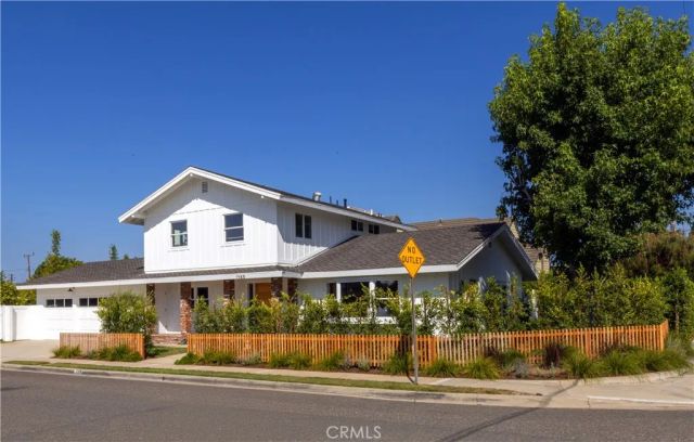 1789 Rogers Place, Costa Mesa, CA 92627
