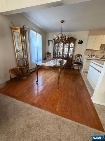 74 Riverview Court, Secaucus, NJ 07094