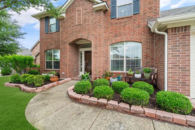 2114 Fairway Woods Drive, Wylie, TX 75098