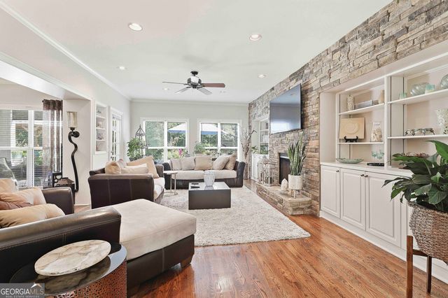 20 Clubview Court, Newnan, GA 30265