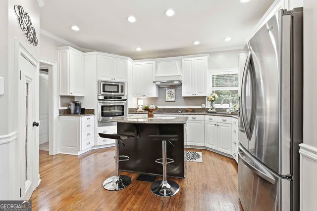20 Clubview Court, Newnan, GA 30265