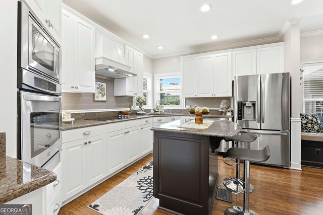 20 Clubview Court, Newnan, GA 30265