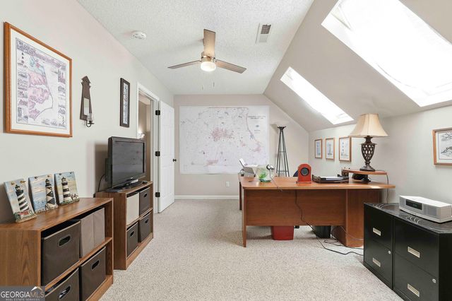 20 Clubview Court, Newnan, GA 30265