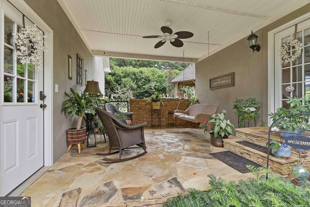 20 Clubview Court, Newnan, GA 30265
