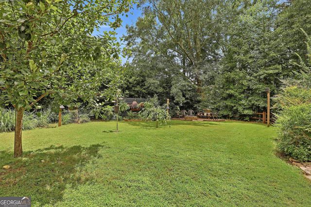 20 Clubview Court, Newnan, GA 30265