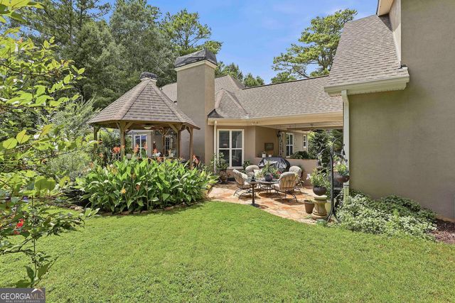 20 Clubview Court, Newnan, GA 30265