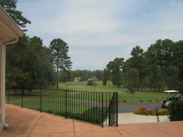 20 Clubview Court, Newnan, GA 30265