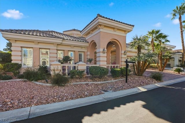 277 Dark Forest Avenue, Las Vegas, NV 89123