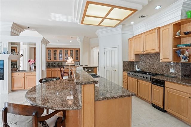 277 Dark Forest Avenue, Las Vegas, NV 89123