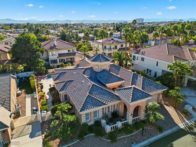 277 Dark Forest Avenue, Las Vegas, NV 89123