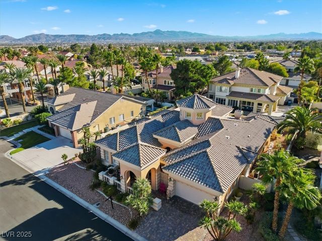 277 Dark Forest Avenue, Las Vegas, NV 89123