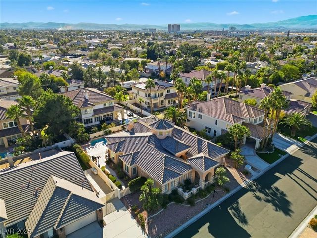 277 Dark Forest Avenue, Las Vegas, NV 89123