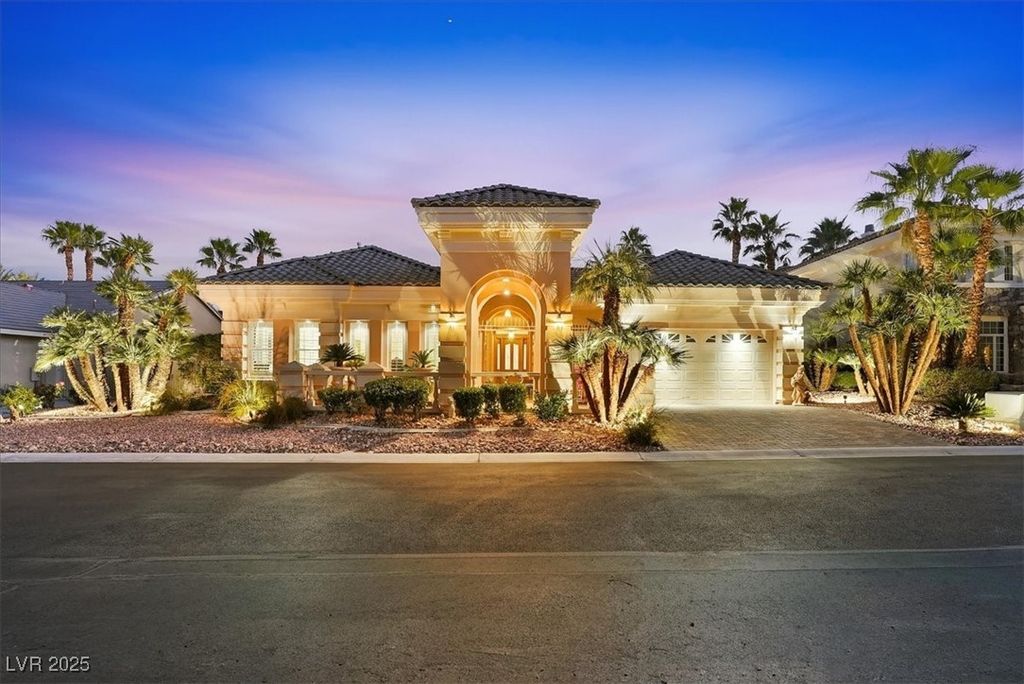 277 Dark Forest Avenue, Las Vegas, NV 89123