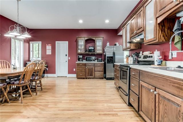 516 Parker Avenue, Osawatomie, KS 66064