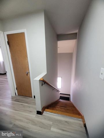 707 SAINT MARYS DR, Steelton, PA 17113