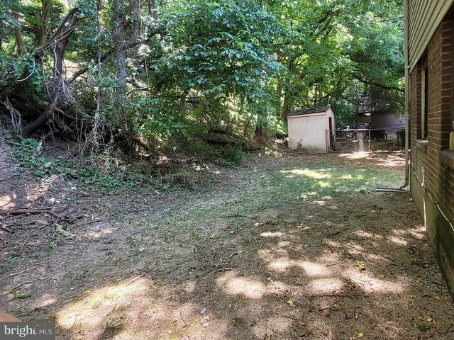 707 SAINT MARYS DR, Steelton, PA 17113