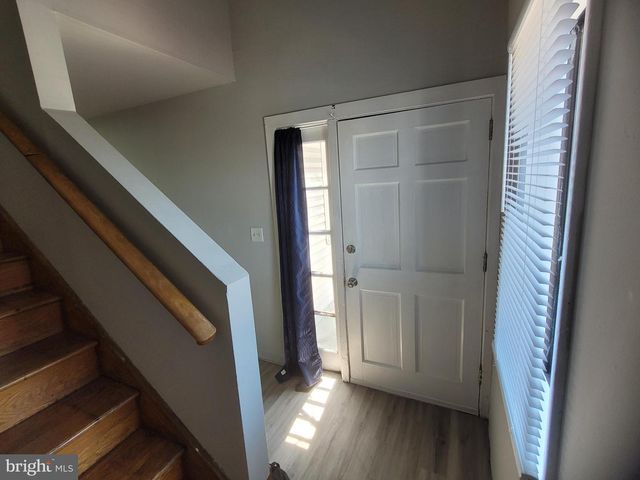 707 SAINT MARYS DR, Steelton, PA 17113