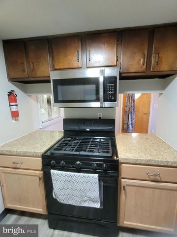 707 SAINT MARYS DR, Steelton, PA 17113