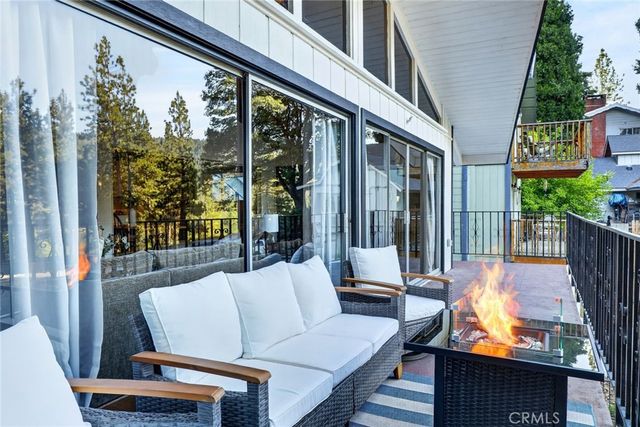 24674 Lake, Crestline, CA 92325
