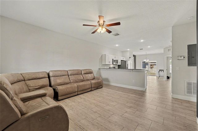 707 LEOPARD COURT, Kissimmee, FL 34759