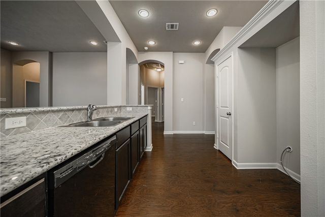 15317 Lowry Meadow Lane, College Station, TX 77845